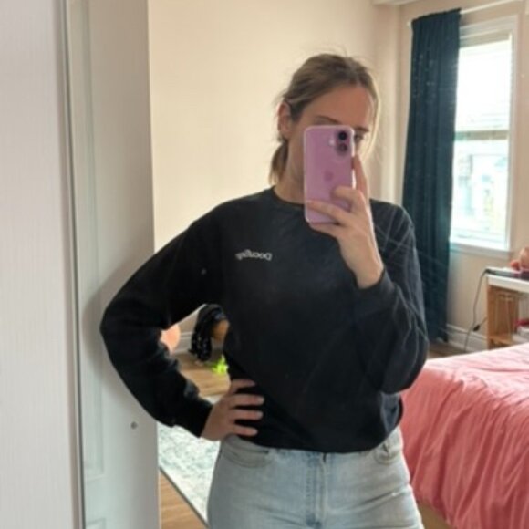 Branded sweater - Picture 1 of 4